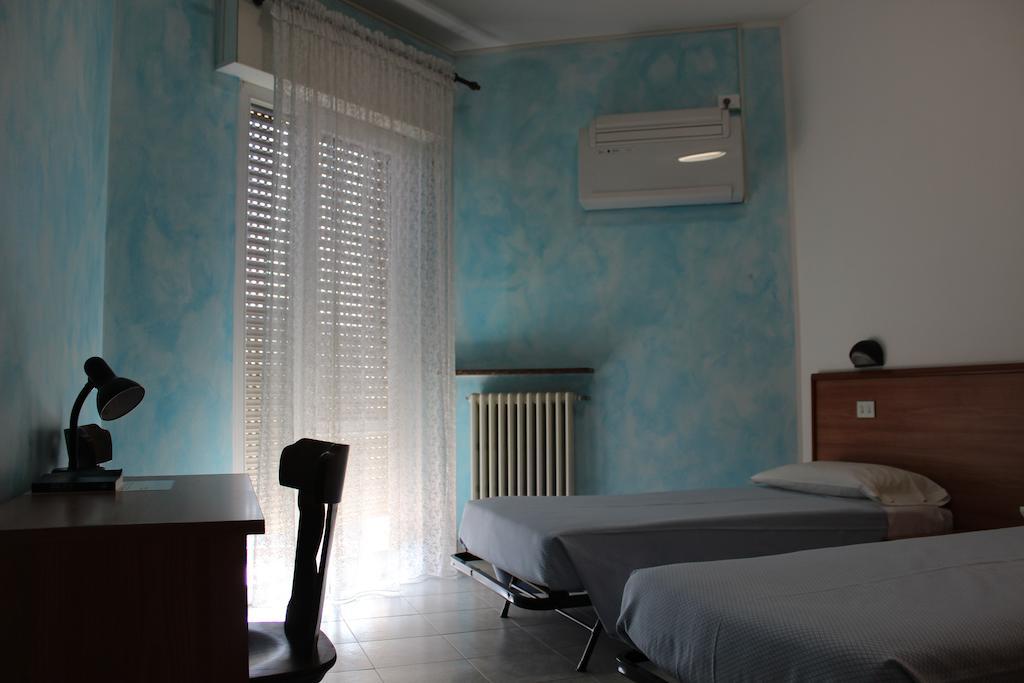 Albergo Napoleone ซานตัมบรอโจ ดิ วัลโปลีเชลลา ห้อง รูปภาพ